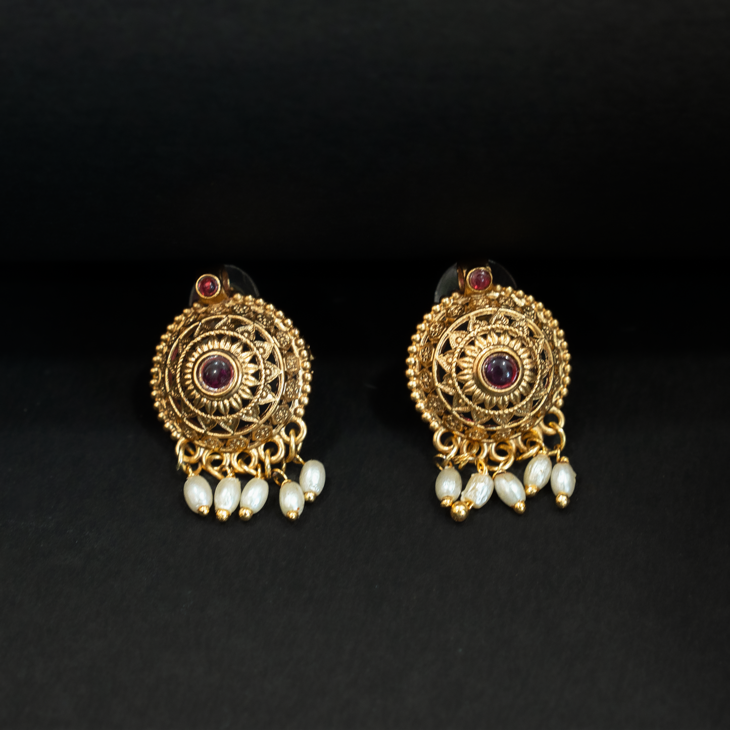 NBCA 017 Neckpiece with Earrings