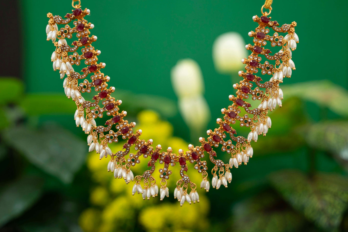 NBCA 027 Neckpiece with Earrings