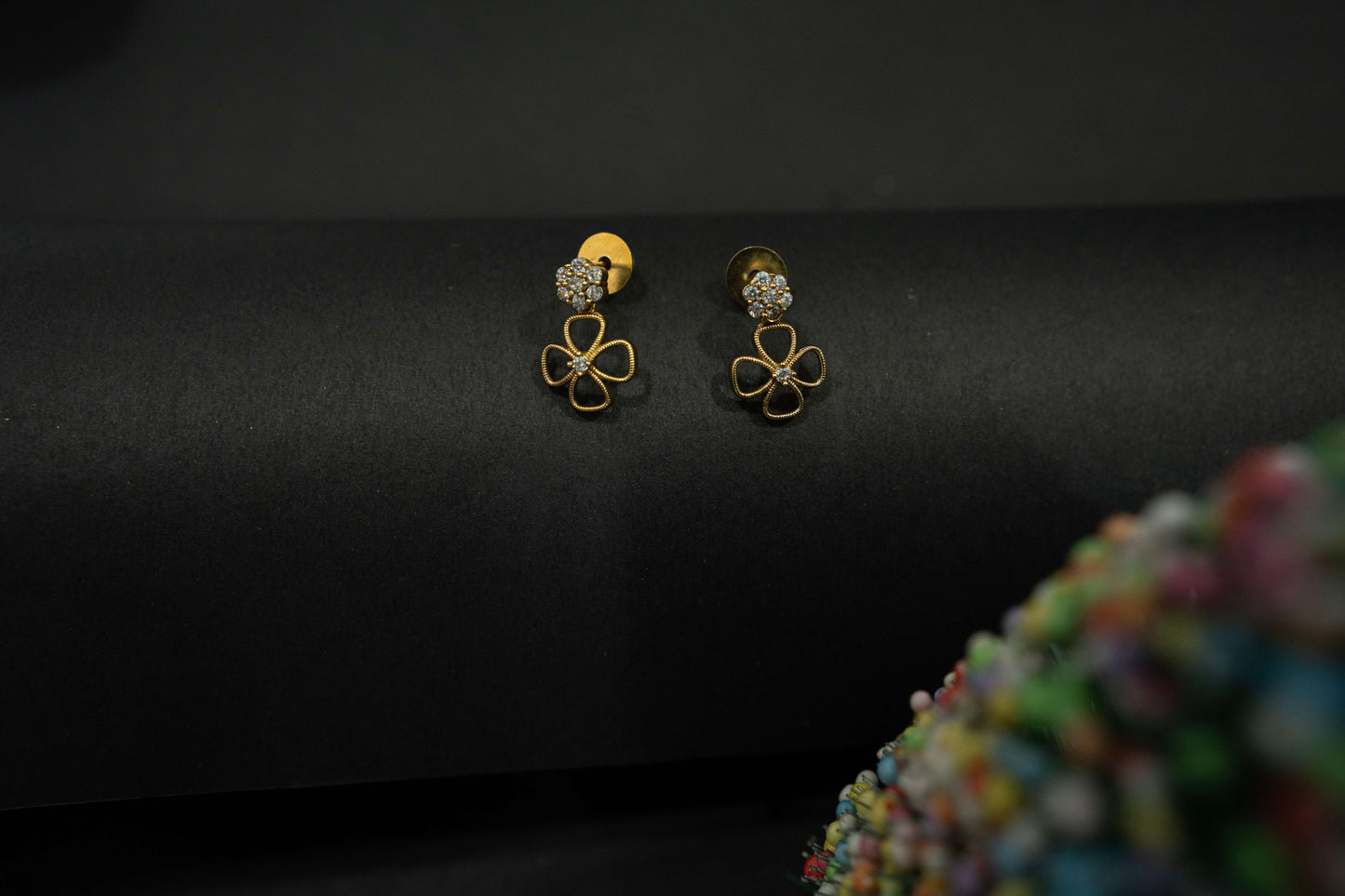 NADA 020 Necklace with Earrings