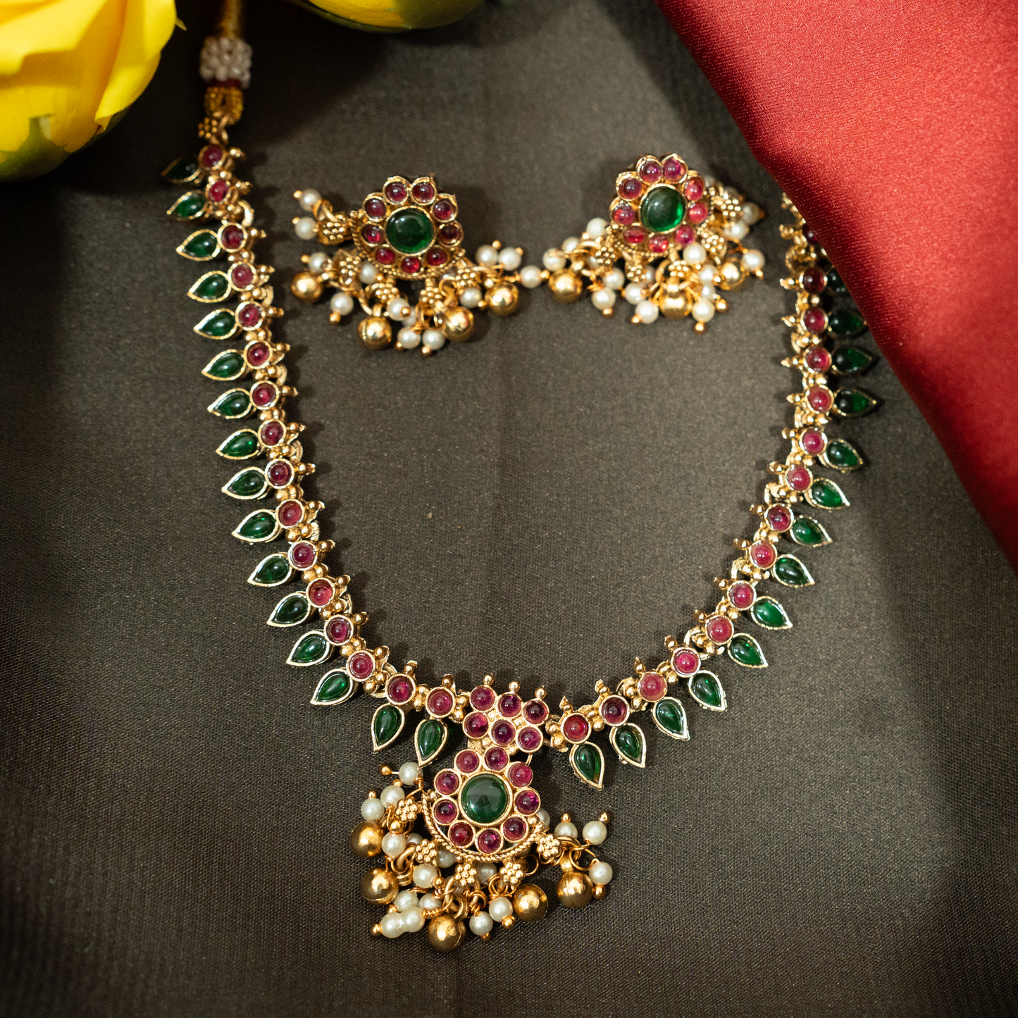 NBCA 058 - Necklace with Earrings