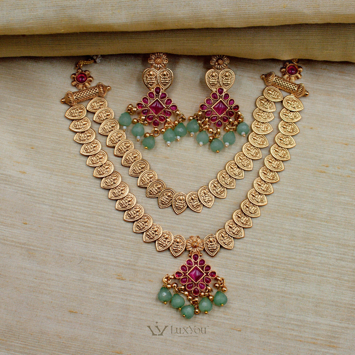 NBA 008 Necklace with Earrings