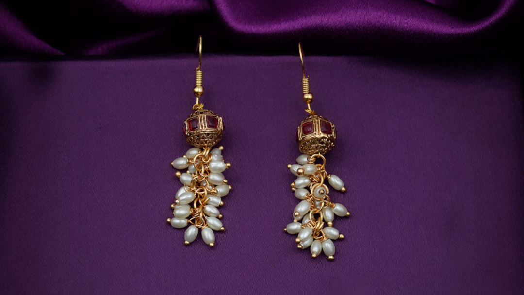 NBCA 011 Neckpiece with Earrings