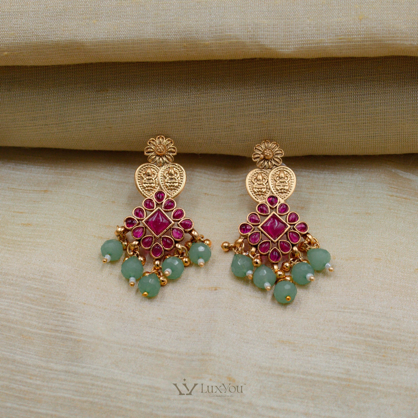 NBA 008 Necklace with Earrings