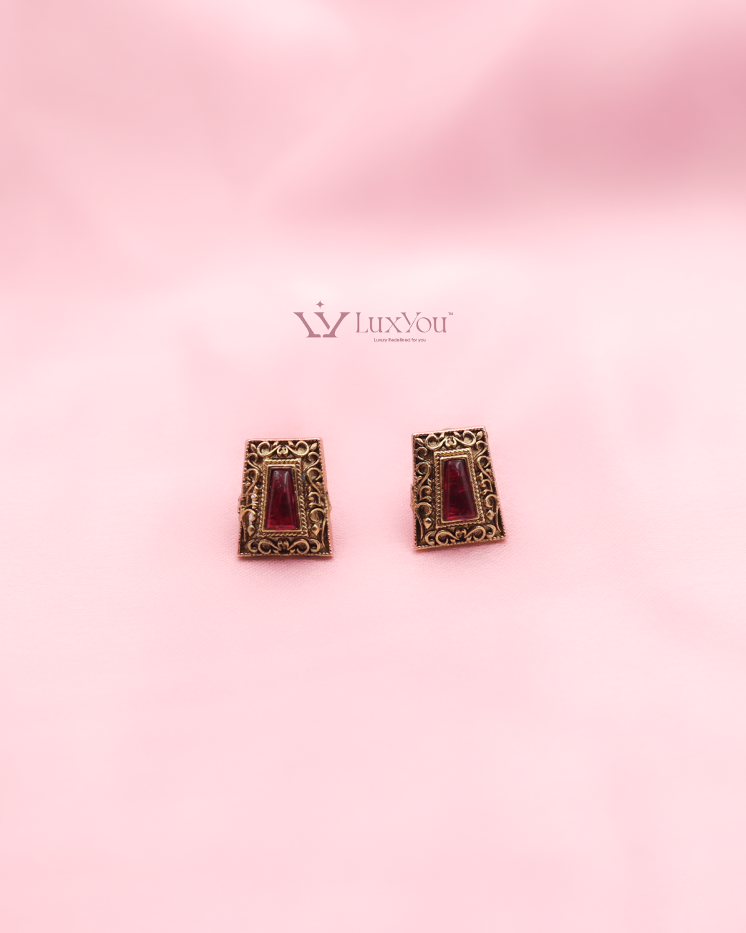 NBCA 002 Neckpiece with Earrings