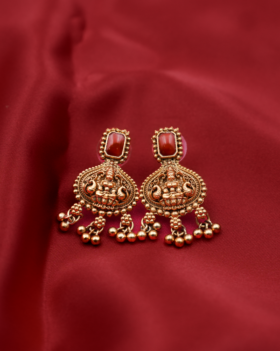 NBCA 111 Necklace with Earrings