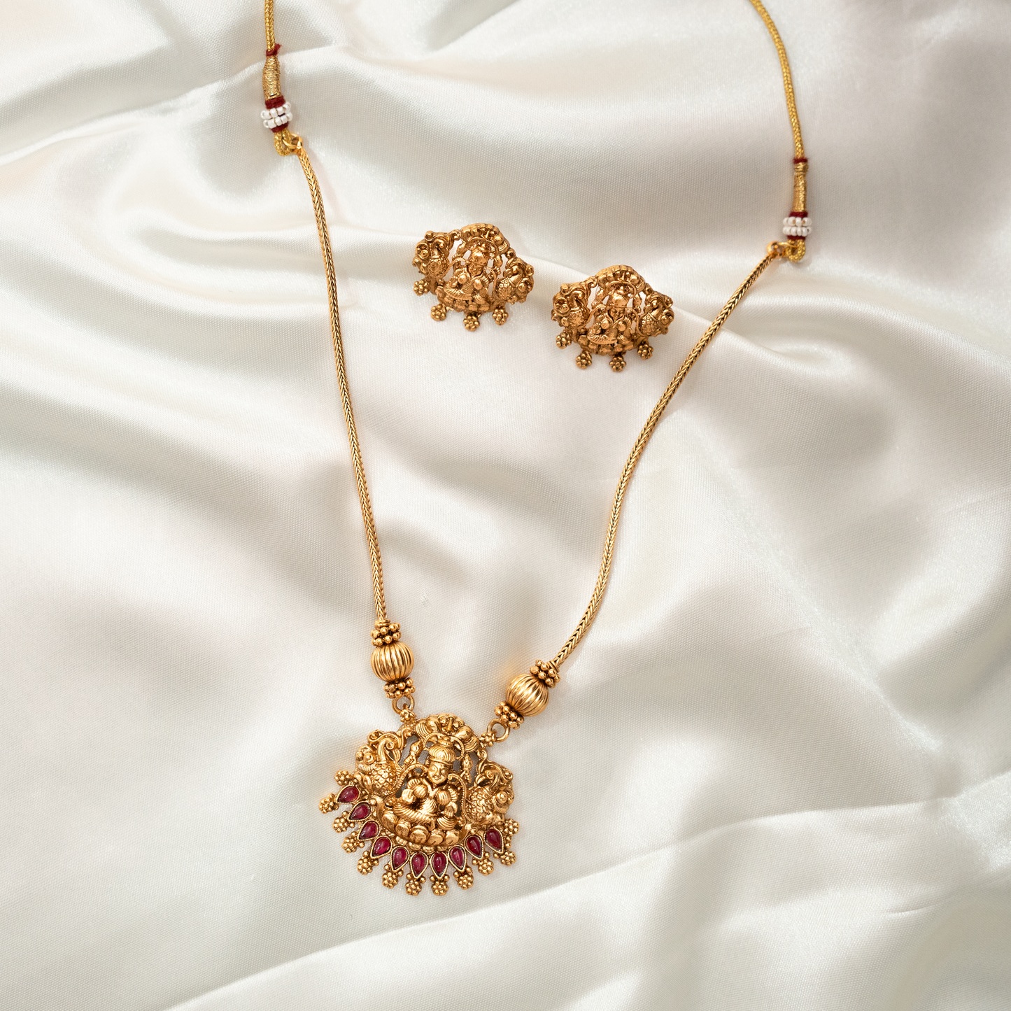 NBCA 054 - Necklace with Earrings