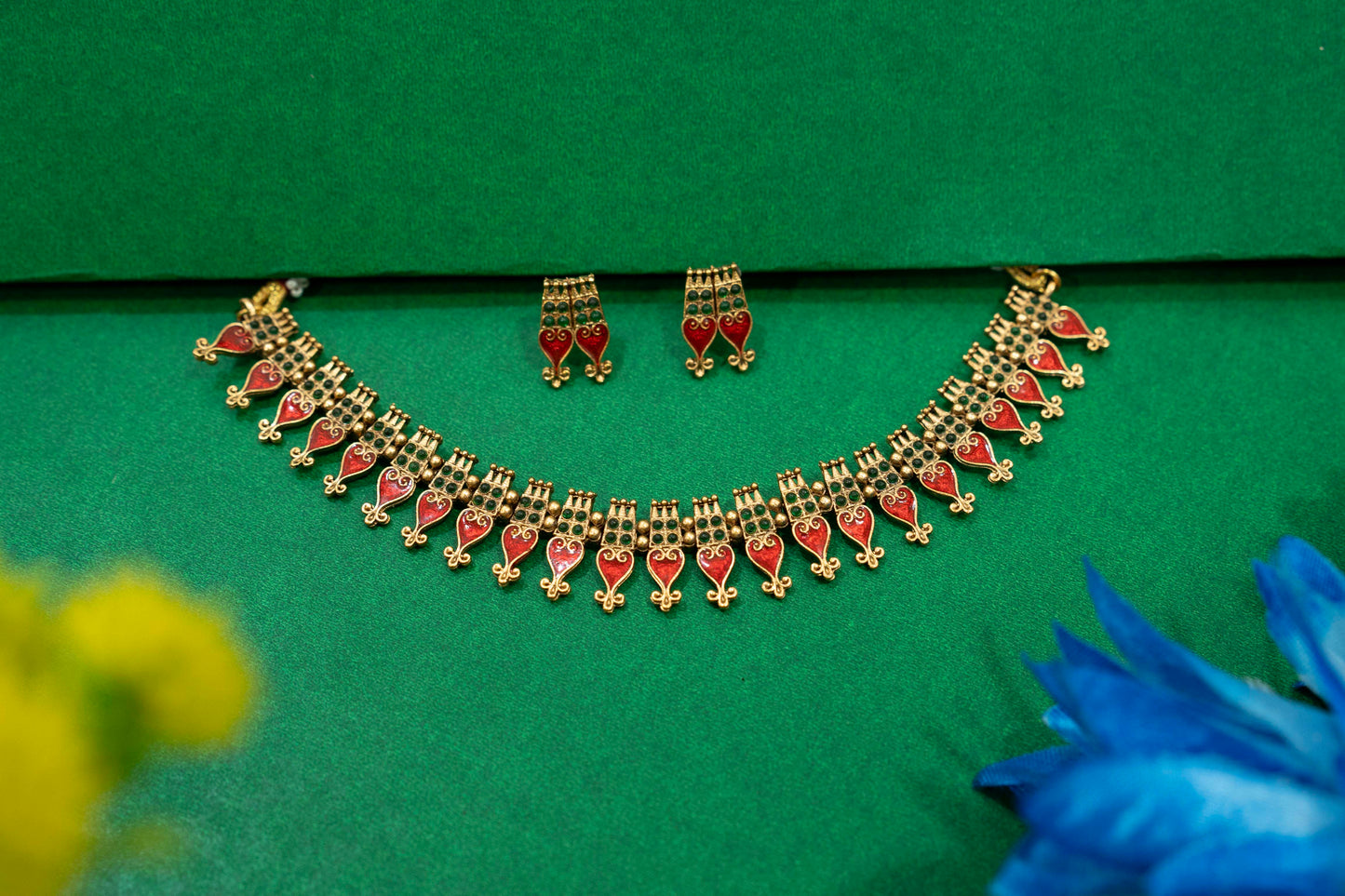 NBCA 003 Necklace with Earrings