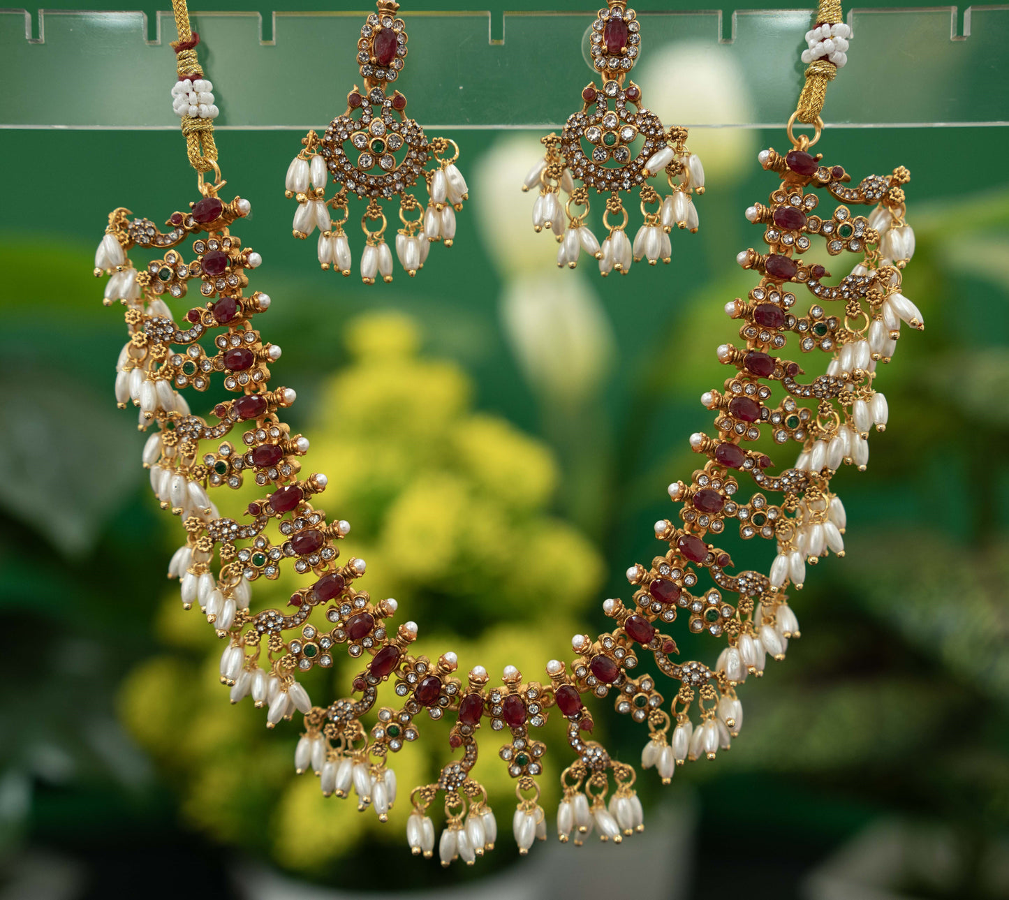 NBCA 027 Neckpiece with Earrings