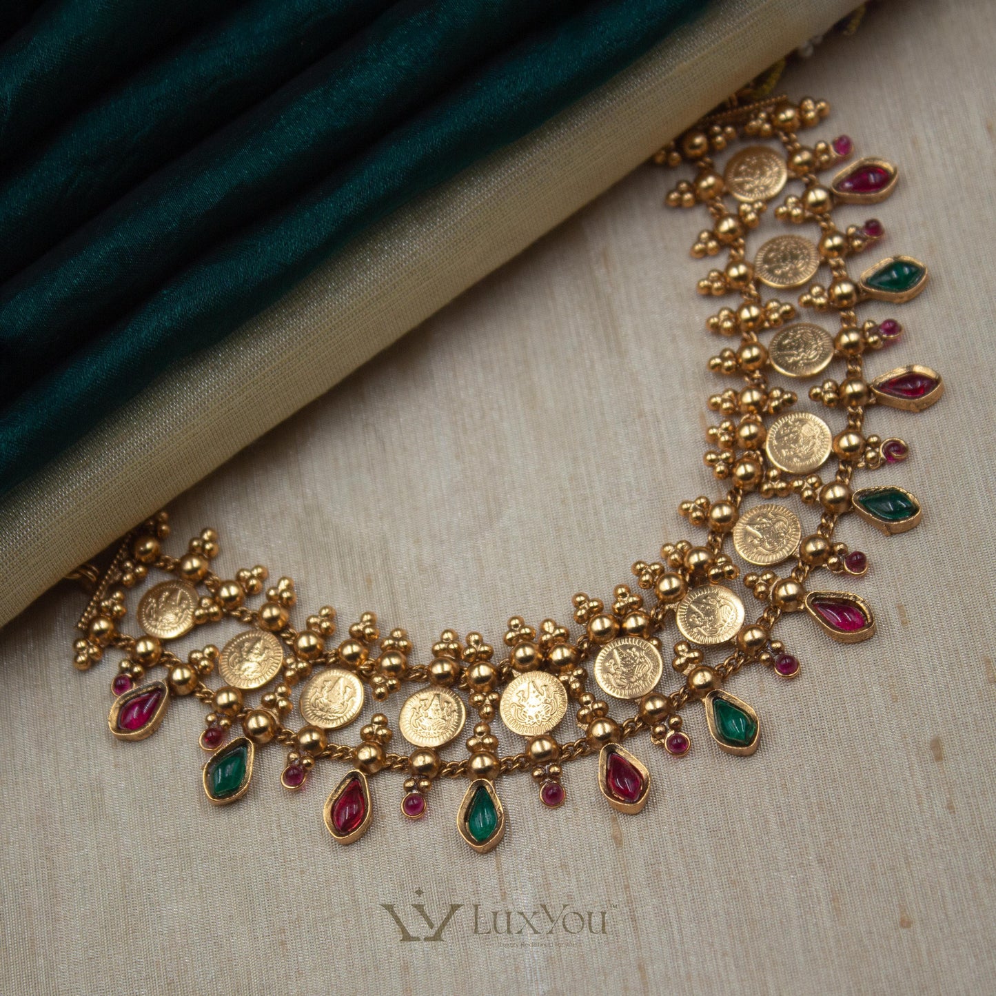 NBCA 131 Necklace with Earrings