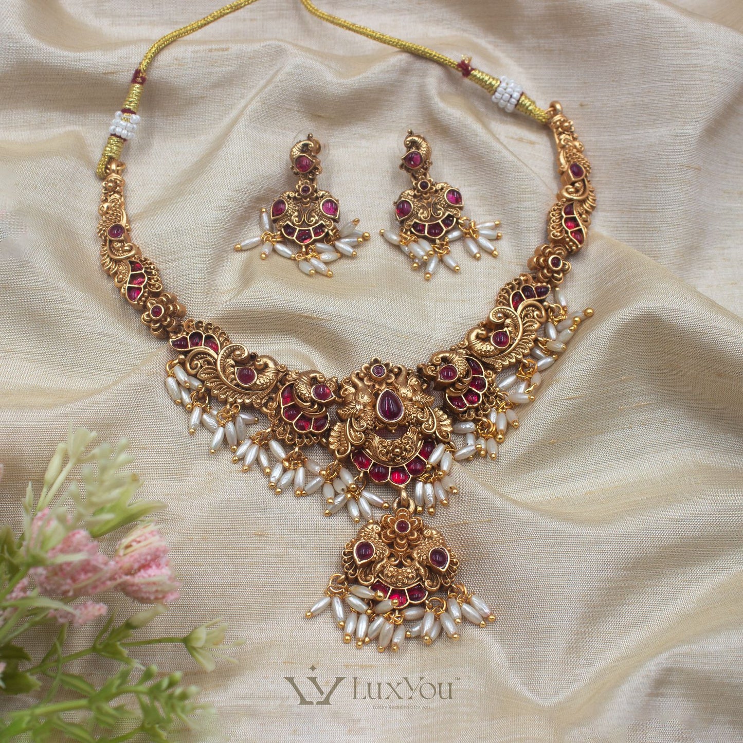 NBA 010 Necklace with Earrings
