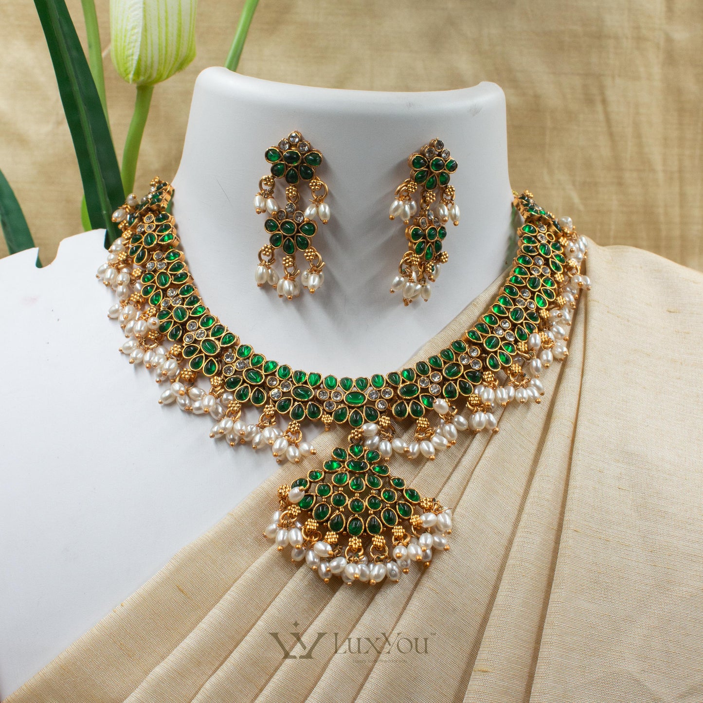 NCA-004 Harini-Chethi Combo Set