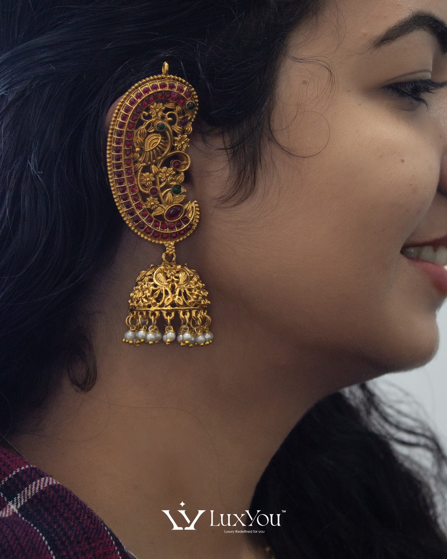 EA 008 Earrings