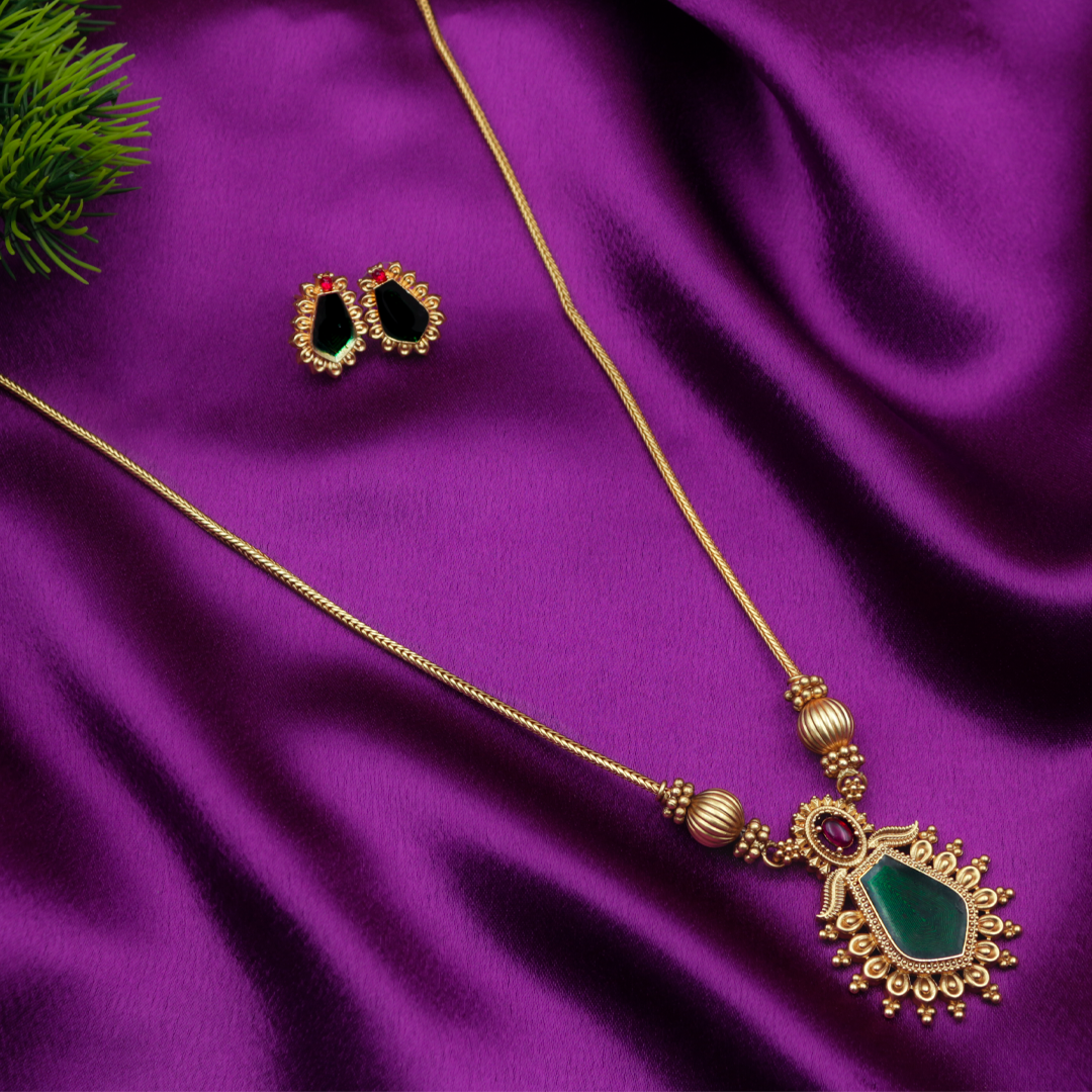 NBCA 113 Necklace with Earrings