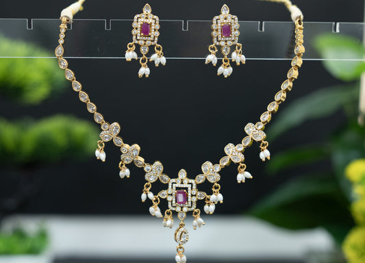 NADA 040 Necklace with Earrings