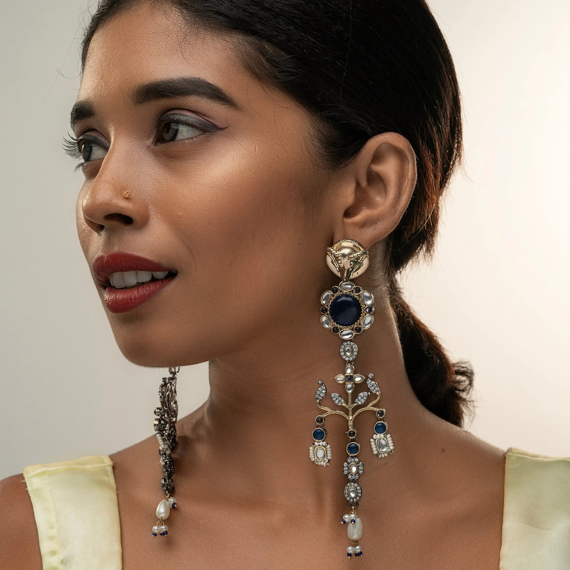 Zareen E022 - LuxYou™